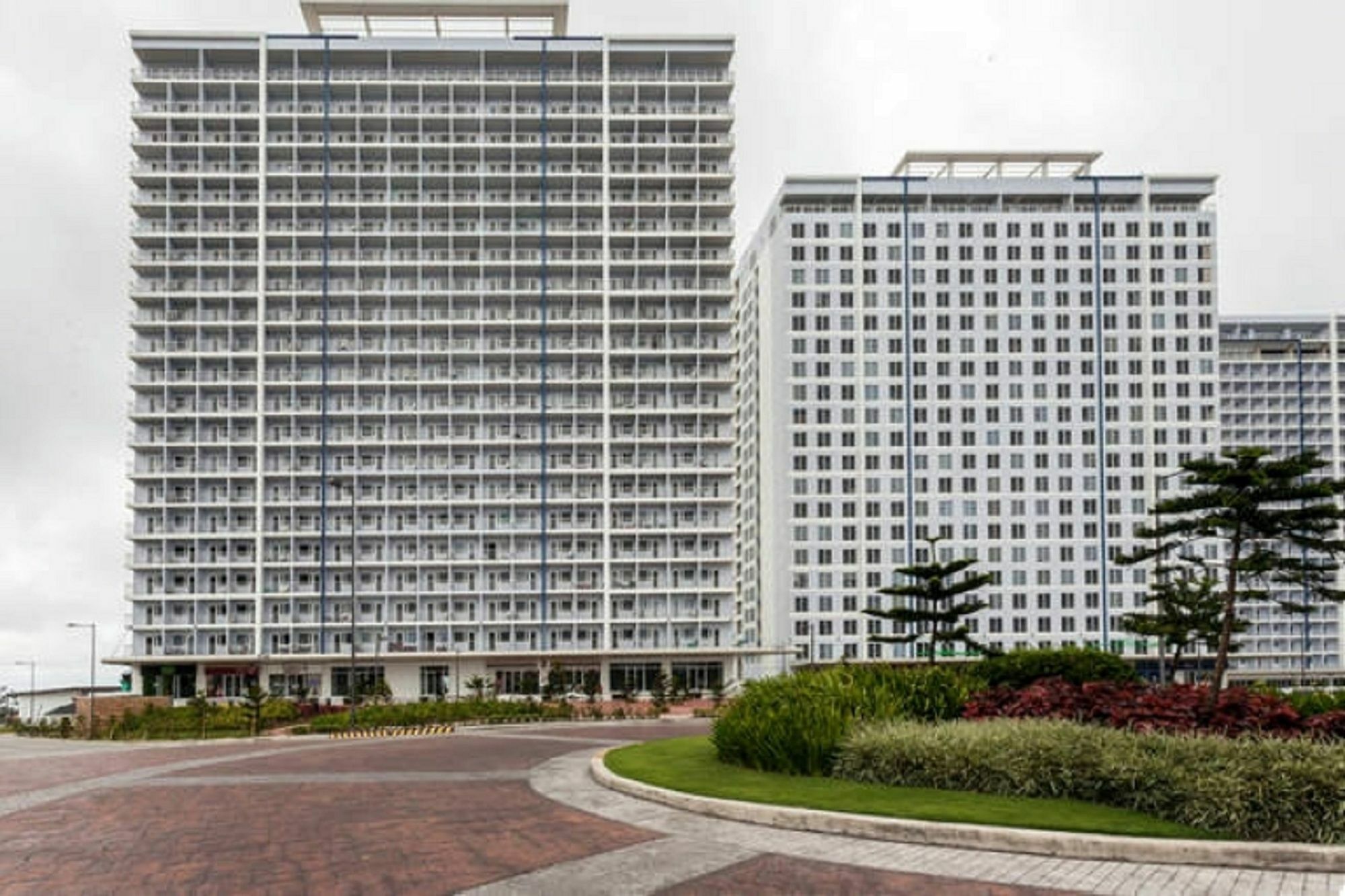 Blowing In The Wind - Lake View Apartments Tagaytay City Extérieur photo